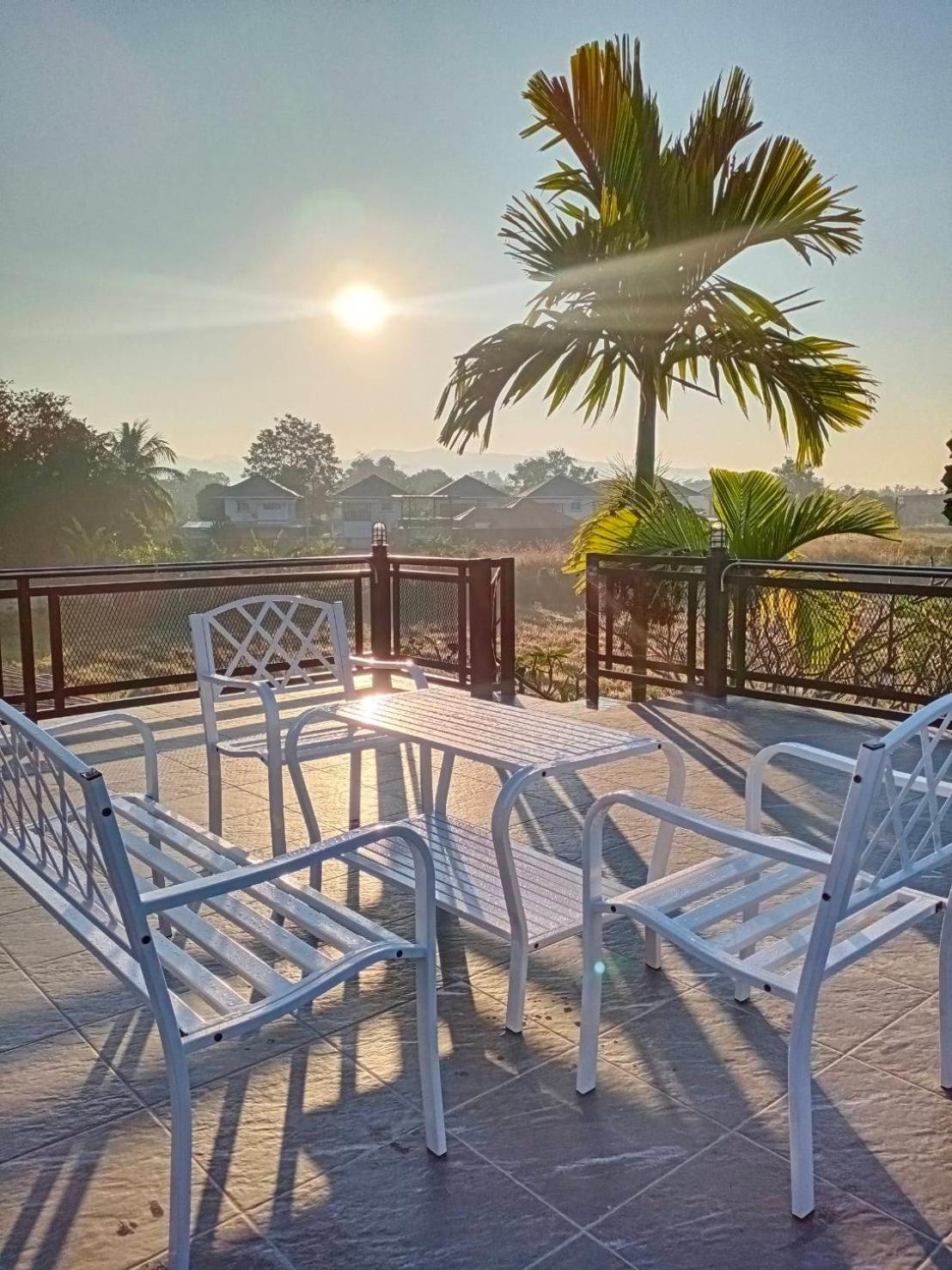 Chiangkham Grand Villa - Sha Certified Chiang Kham Εξωτερικό φωτογραφία